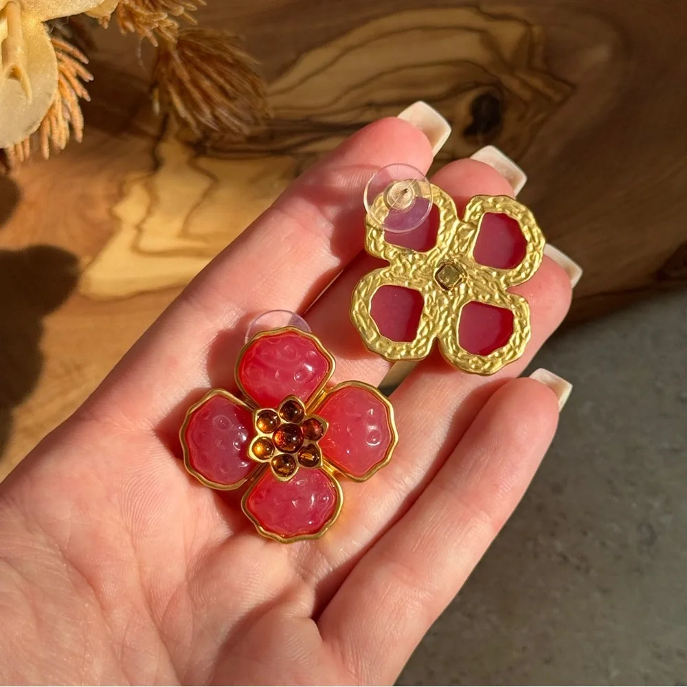 💖4/$30 Elegant Floral Red and Gold Earrings - Picture 5 of 7